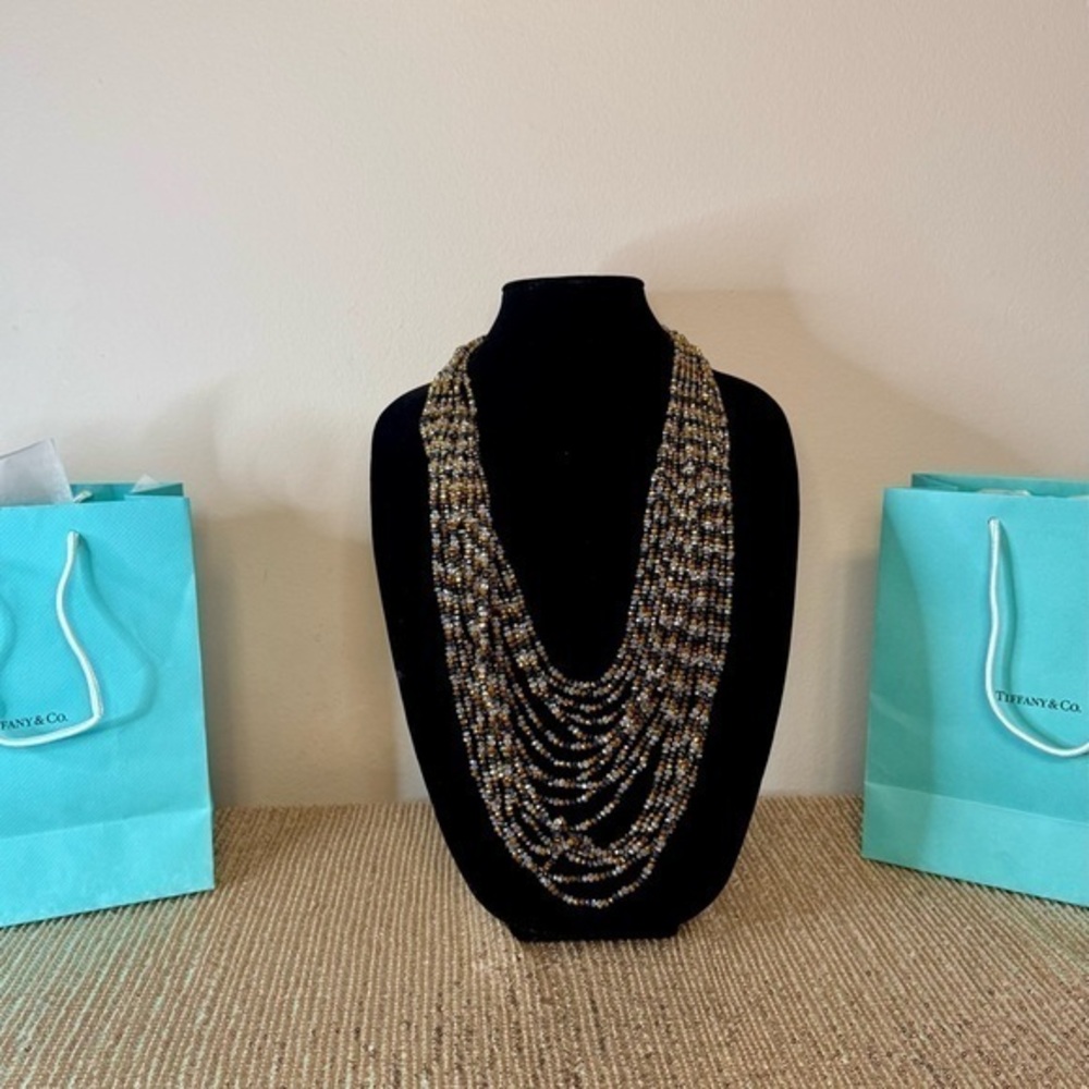 🌸SAKS4 - Saks 5th Avenue  Statement Necklace🤎💛🛍️ (blue)